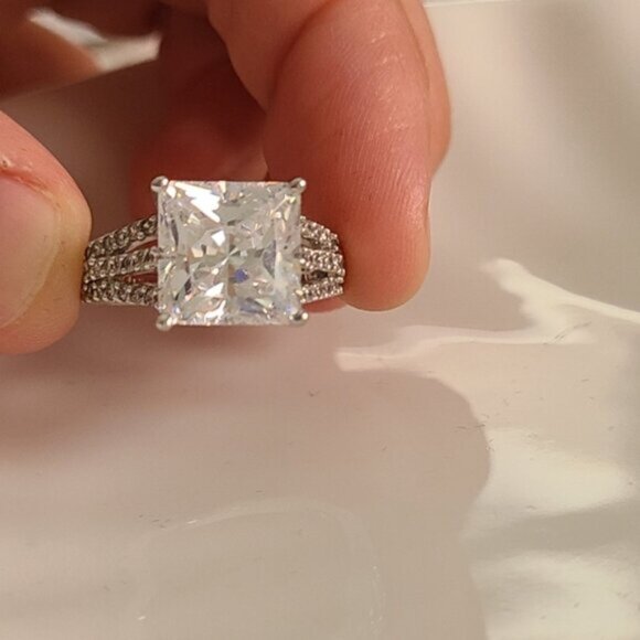 Vintage Sterling Silver 925 Radiant Cut CZ Cocktail Statement Ring Size 6 - Picture 5 of 14
